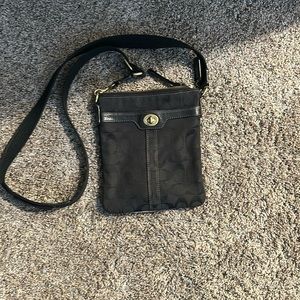 Coach crossbody GUC